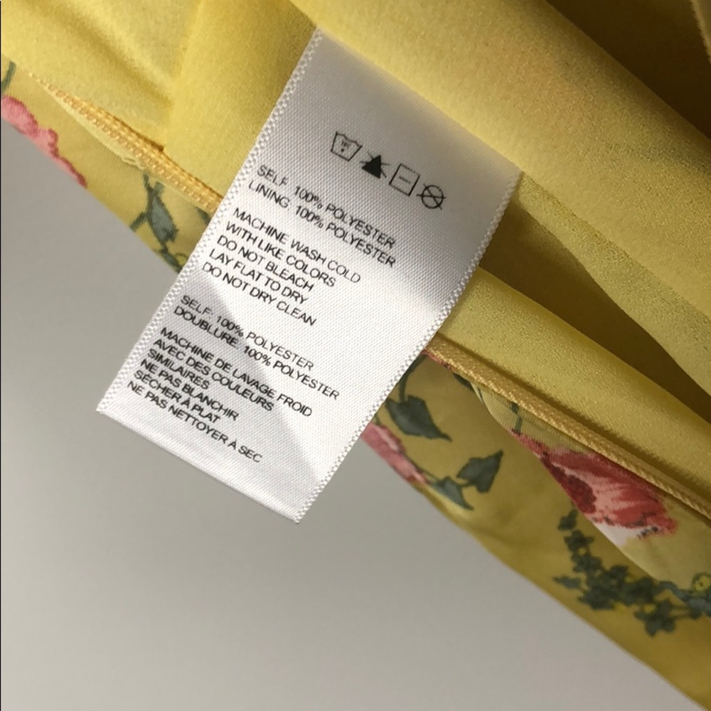 Urban Outfitters yellow floral Romper - Picture 7 of 7